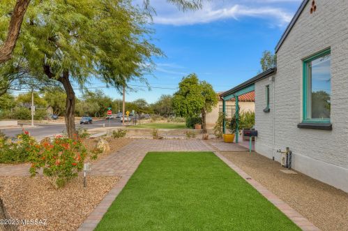 2434 8th St, Tucson AZ  85719-5623 exterior