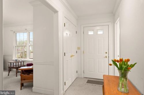 18 Lancaster Ln, Lewes, DE 19958-9412