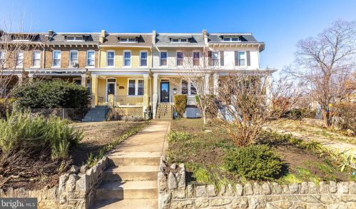 1738 Potomac Ave, Washington, DC 20003-3135