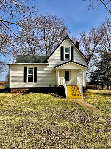 2626 State Route 345, New Lexington, OH 43764-9612