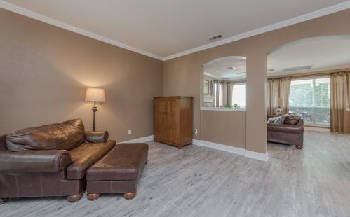 2112 Huron Cir, Denton TX  76210-2951 exterior