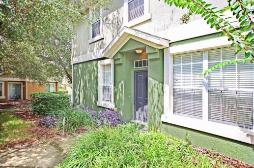 722 Ashworth Overlook Dr, Apopka, FL 32712-3347