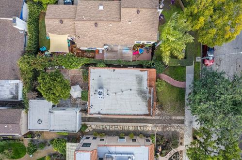 1457 Park Ave, Long Beach CA  90804-3102 exterior