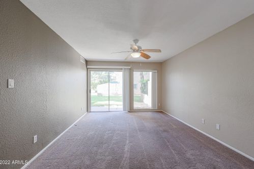 4555 Continental Dr, Glendale AZ  85308-3443 exterior