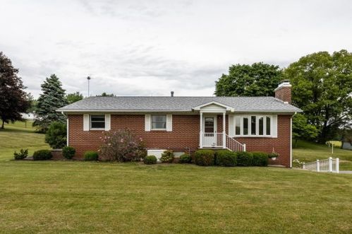 2401 Scrubgrass Rd, Grove City PA  16127-6629 exterior