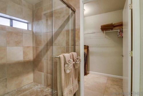 4111 Bayard St, San Diego CA 92109-4039 exterior