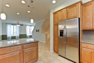 939 Alta Mar Ter, San Jose CA  95126-1075 exterior