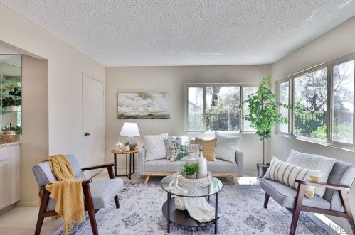 4266 Cartulina Rd, San Diego CA 92124-2102 exterior