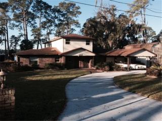 18 Garden Dr, Deland, FL 32724-3005
