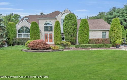 22 Overlook Dr, Jackson Twp, NJ 08527-4810