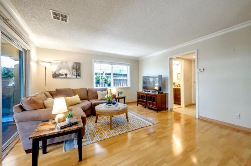 4541 Ojai Loop, Union City CA 94587-5428 exterior