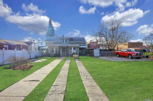 116-20 Van Wyck Expy, Jamaica, NY 11420-1502