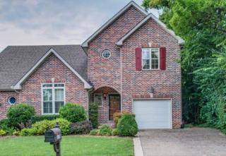 3178 Parthenon Ave, Nashville TN  37203-1249 exterior