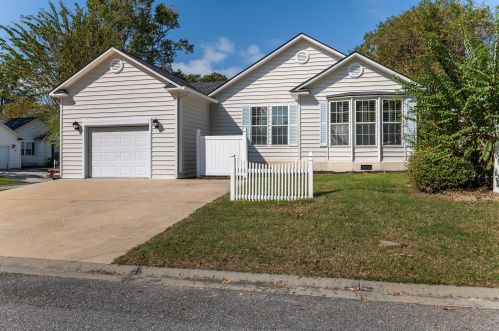 1 Wateree Ct, Beaufort, SC 29902-3330