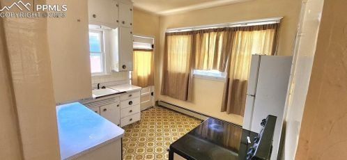 930 Jackson St, Pueblo CO 81004-2427 exterior