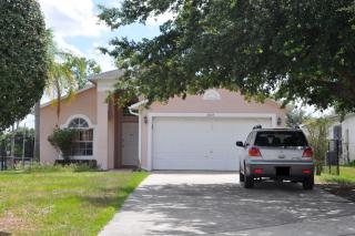 2827 Ridge Cove Ct, Orlando, FL 32818-3347