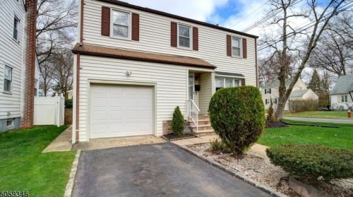 480 5th Ave, Roselle, NJ 07203-2362