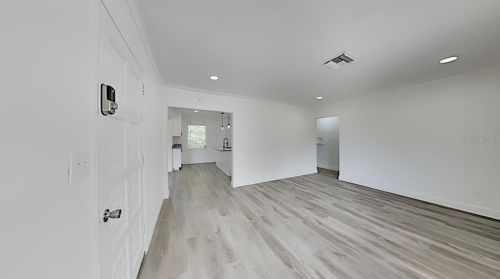 4601 25th Ave, Saint Petersburg, FL 33711-3319