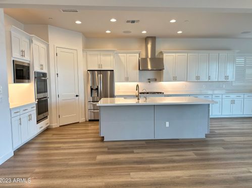 19670 Mulberry Dr, Buckeye AZ 85396-2135 exterior