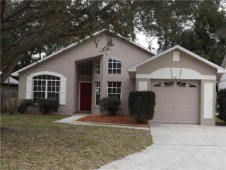 136 Kelly Cir, Sanford, FL 32773-7358