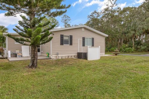102 Woodsmill Blvd, Cocoa, FL 32926-2585