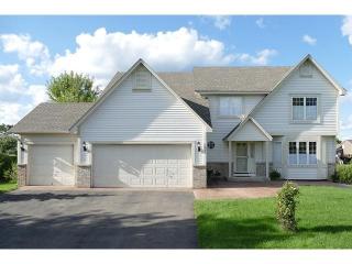 2083 Ponds Way, Prior Lake, MN 55379-4454