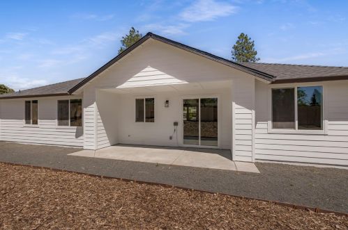 6081 Maxwood Dr, Paradise CA  95969-4348 exterior