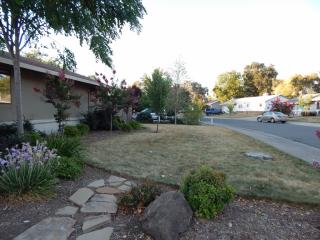6727 Carrwood St, Citrus Heights, CA 95662-3343