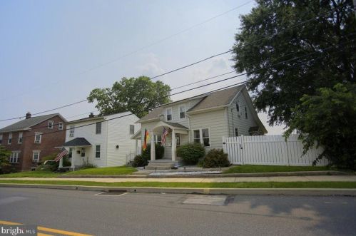 37 Lingle Ave, Swatara, PA 17033-1144