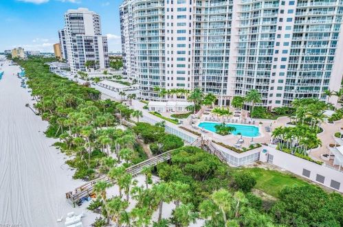 8231 Bay Colony Dr, Naples FL  34108-7756 exterior