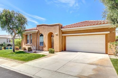 23 Shoreline Dr, Rancho Mirage, CA 92270-5812