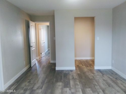 3501 Evans Dr, Phoenix AZ  85032-5349 exterior