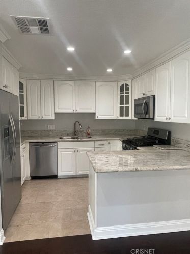 29609 Canwood St, Calabasas CA  91301-4205 exterior