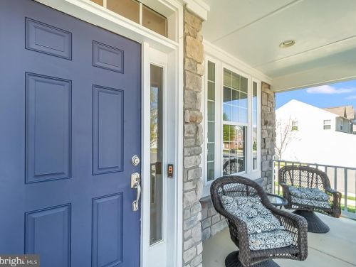 15193 Addison Ln, Woodbridge, VA 22193-6215