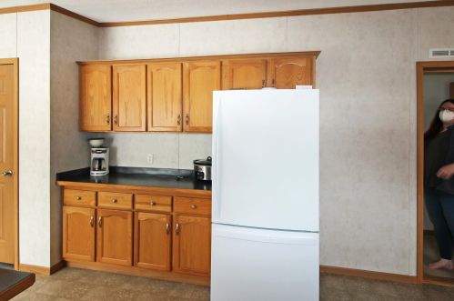 2 Elcona Dr, Keene NH  03431-5706 exterior