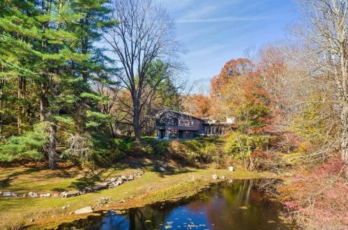 95 Mill River Rd, Lewisboro, NY 10590-2003
