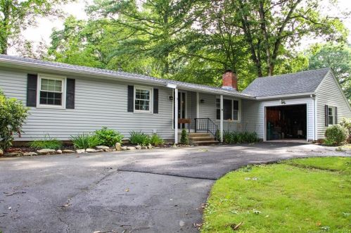 5 Kelsey Ave, Lyme CT  06371-1210 exterior
