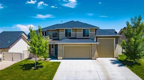 2664 Garibaldi Ave, Meridian ID  83642-6154 exterior