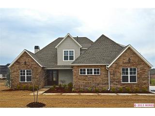 19108 Twin Creeks Dr, Owasso, OK 74055-4109