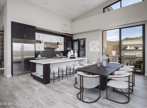 14236 Highland Ave, Scottsdale AZ 85256-2810 exterior