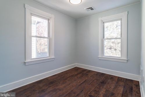 1407 Yates Ave, Boothwyn PA  19061-4635 exterior