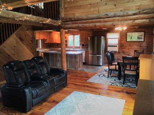 191 Hearse House Rd, Ellsworth NH  03266-6309 exterior