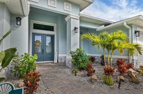 222 Broadmoor Ln, Placida FL  33947-1903 exterior