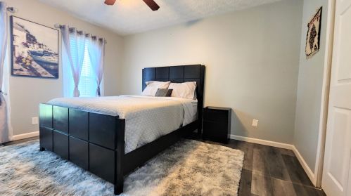 6247 Apple Valley Ct, Florence KY  41042-9380 exterior