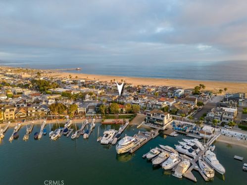 609 Bay Ave, Newport Beach, CA 92662-1140