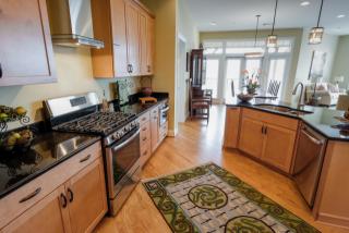 5482 The Peaks Dr, Roanoke VA  24018-1104 exterior