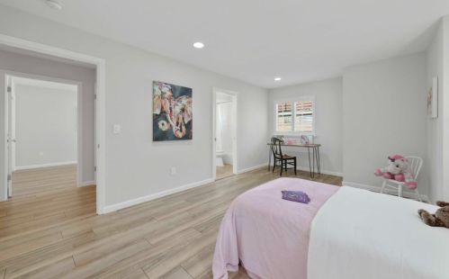 861 Apricot Ave, Campbell CA  95008-3268 exterior