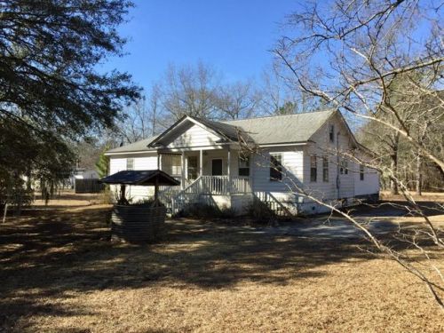 341 Tannenbaum Rd, Ravenel, SC 29470-9507