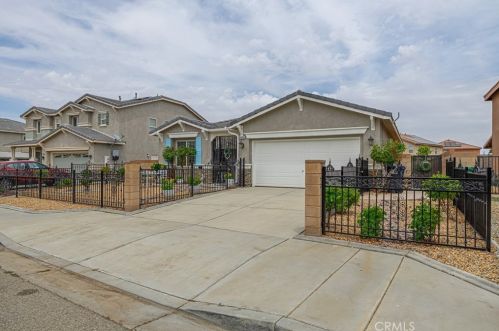 44324 Camellia St, Lancaster, CA 93535-6177