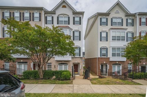 14853 Cloverdale Rd, Woodbridge VA  22193-1770 exterior